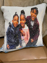 Load image into Gallery viewer, Sequins mermaid pillow