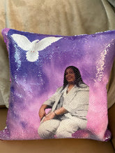 Load image into Gallery viewer, Sequins mermaid pillow