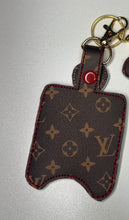 Load image into Gallery viewer, LV Keychain Set
